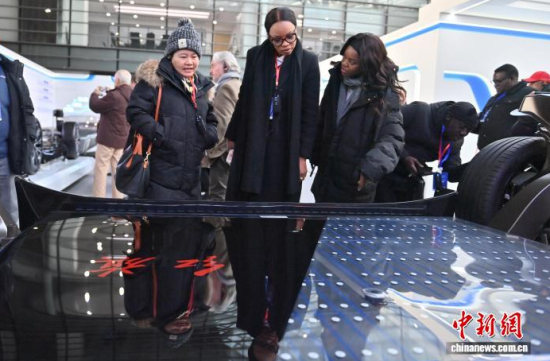 12��16���������L��������F(tu��n)�ɆT���Ї�һ�����^�������� �z